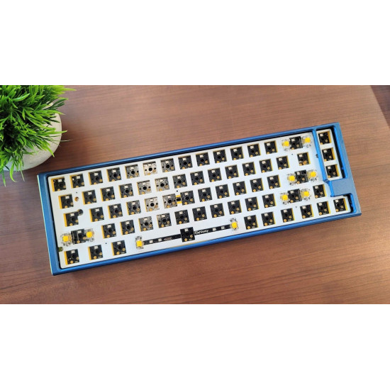 Ducky One 3 SF Yellow - Blue switches Ducky One 3 SF Yellow - Blue switches